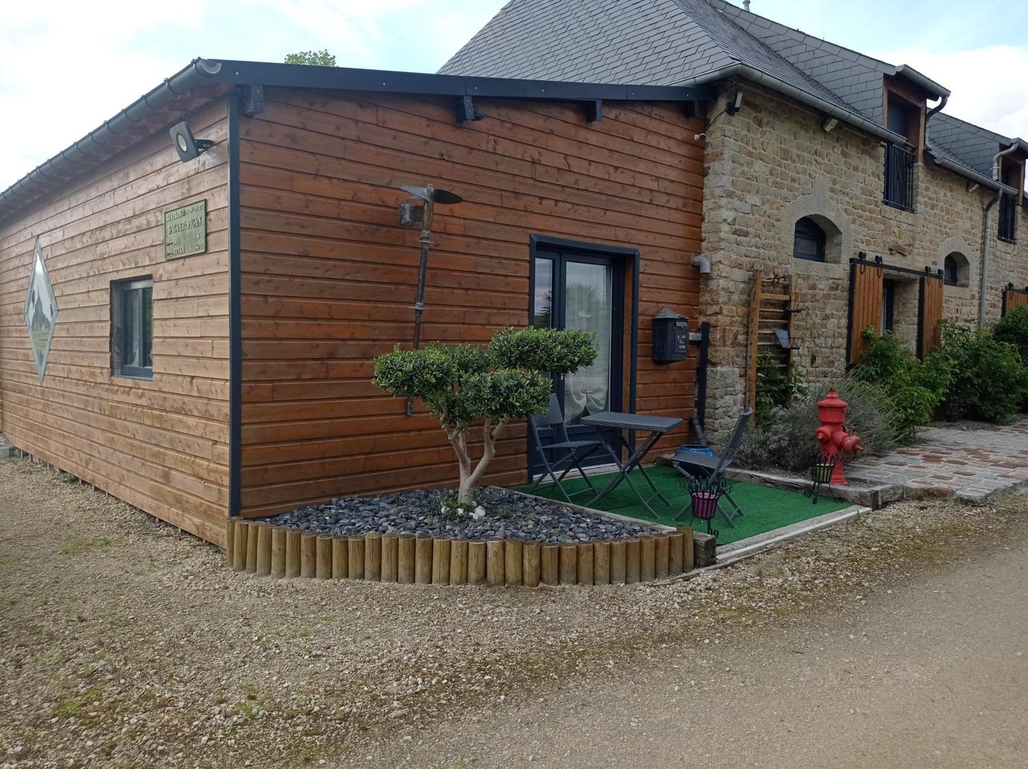 La Villa Saint-Martin Pontorson Exteriör bild
